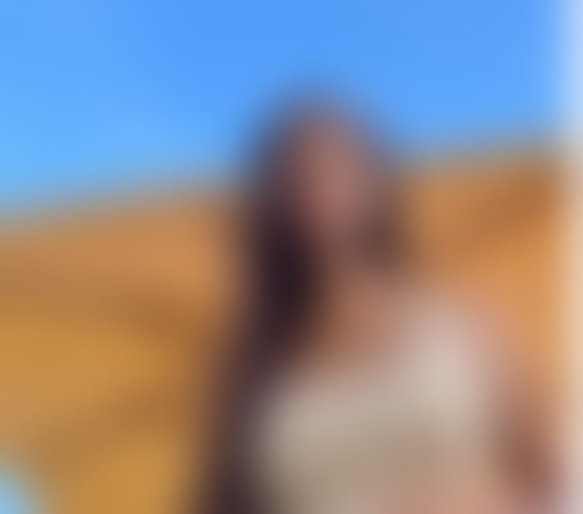 Let me show you how a king should be treated 🤴