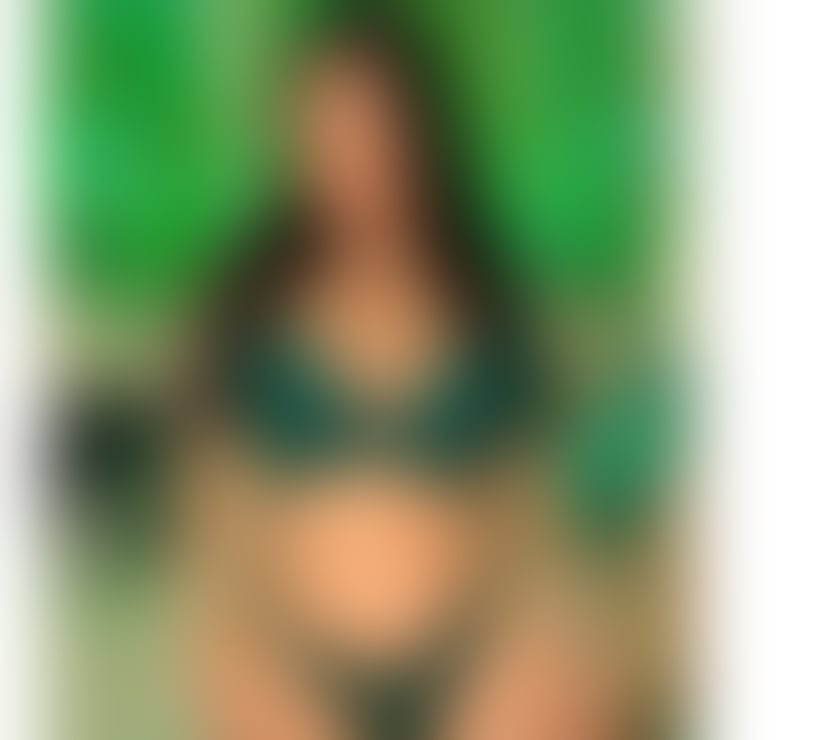 Escorts North London Muswell Hill - North London - Photos for Irresistible Companion With a Sultry, Addictive Energy