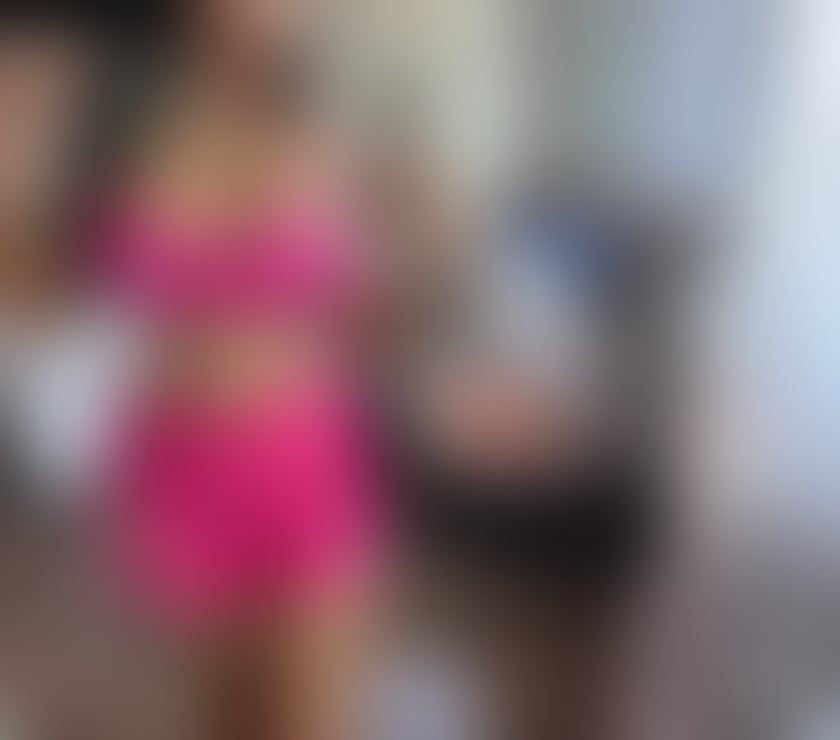 Escorts Staffordshire Stoke-on-Trent - Photos for 🔝New in Town 🔝Julia ❣️ PARTY GIRL 🥂OWO GFE