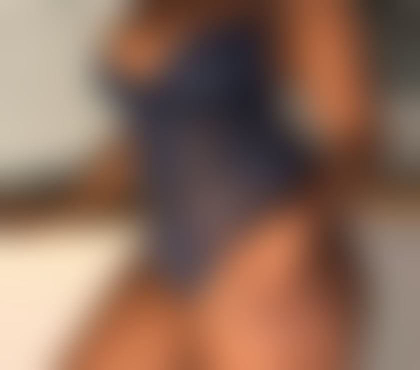 Escorts West Midlands Birmingham - Photos for party girl 100% English 100% british Hannah 07470288152