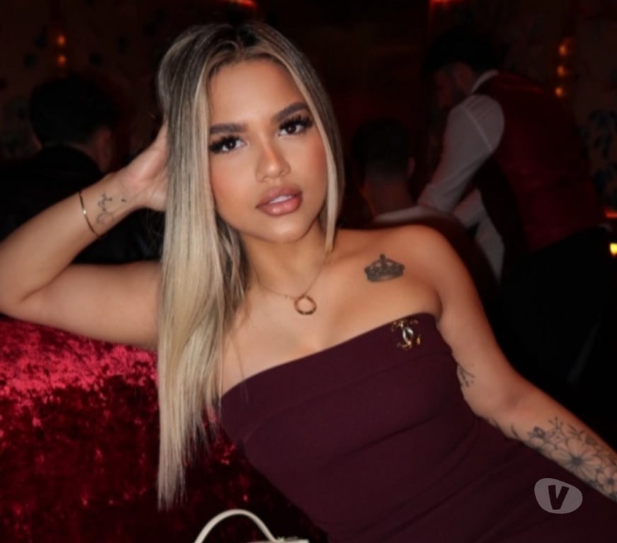 Escorts West London Hounslow - Photos for RADIANT LATINA MAMI