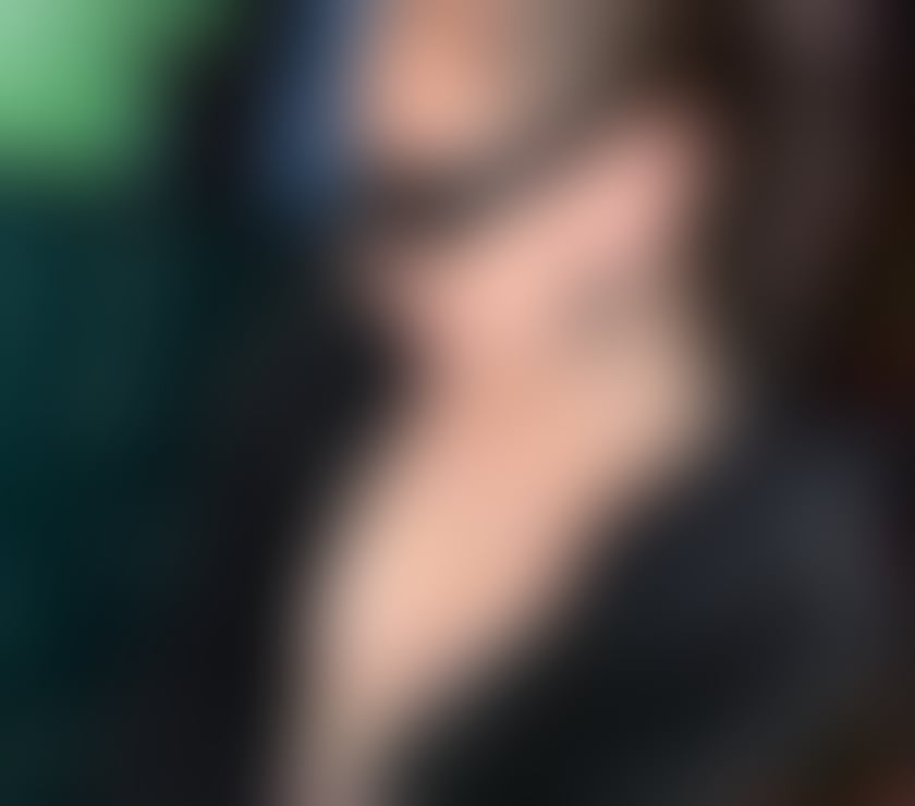 Trans Escorts East London Canary Wharf - East London - Photos for Experienced Girlfriend Born and Bred Londoner