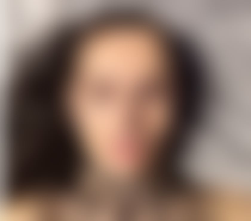 Transsexual Escorts Canary Wharf East London - Photos for Experienced Girlfriend Born and Bred Londoner