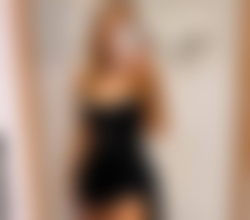 BRAND NEW ENGLISH PARTY GIRL IN AREAoutcall&incall🥰Party