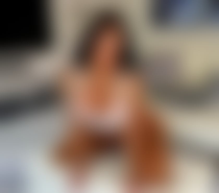 Escorts and Massages Binley Coventry - Photos for 🍑💎🧡❤ Miruna NOW IN YOUR TOWN ❤🧡💎🍑