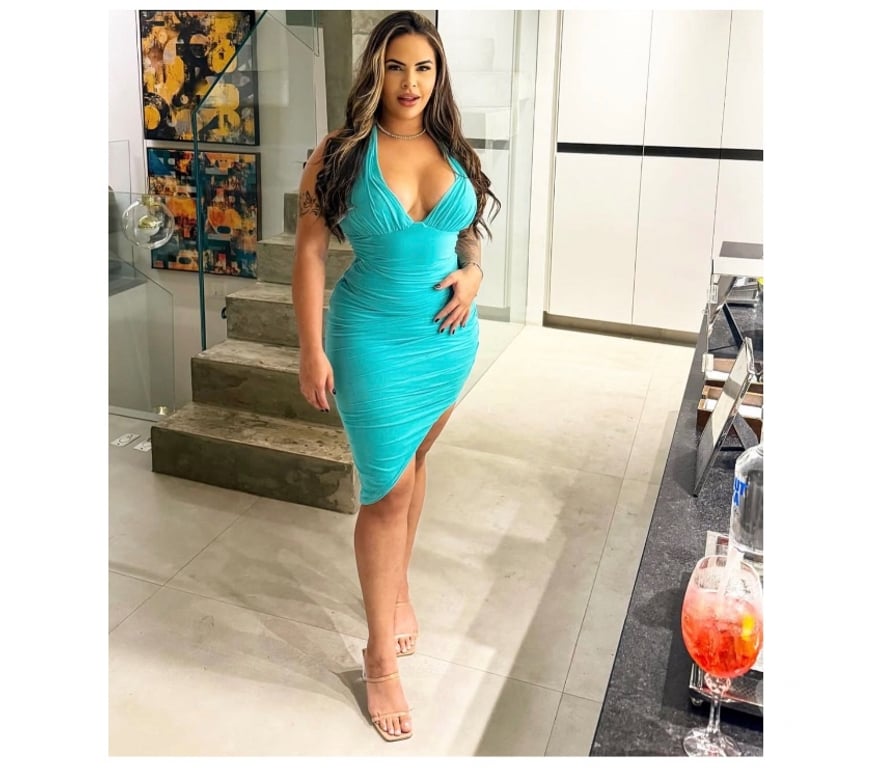 Escorts Cardiff Cardiff City Centre - Cardiff - Photos for ❤️‍🔥 BRAZILIAN HOLLY, FIRST TIME IN THE CITY