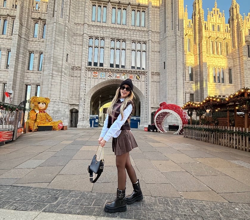 Photos for Camille Roy Good Girl