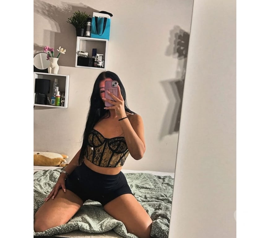 Escorts West Yorkshire Leeds - Photos for NEW blue eyes🪩 Alice🔝🍆NO RUSH🔞Party🫦‼️