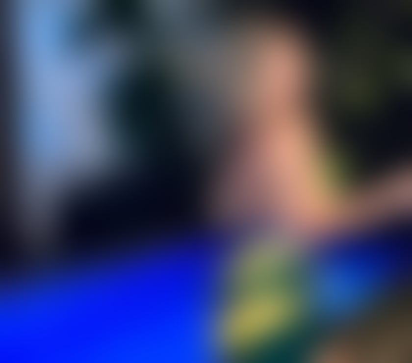 Vicky Petit Brazilian 🇧🇷 ♥︎ PICS ARE 100% REAL!