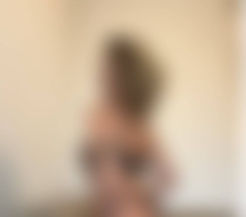 Escorts Tyne and Wear Newcastle upon Tyne - Photos for Vicky Petit Brazilian 🇧🇷 ♥︎ PICS ARE 100% REAL!