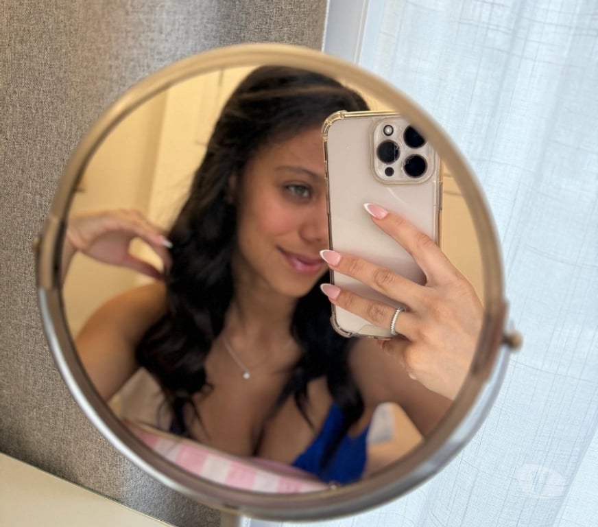 Escorts West London Hillingdon - Photos for Brunette Brazilian Baby| Green eyes 🇧🇷☺️