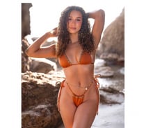 Lara fresh girl from Brasil 🩷 first time in Hemel