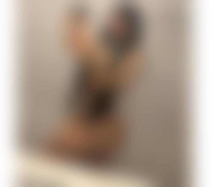 Escorts Brondesbury Park Station North West London - Photos for GFE Brunette New in Town Outcall