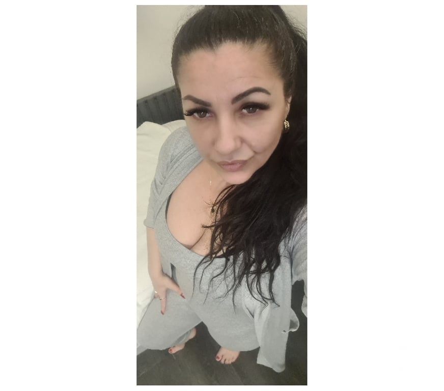 Escorts North London Finsbury Park - North London - Photos for Milf Kelly sexy big natural breasts 💋💋💋