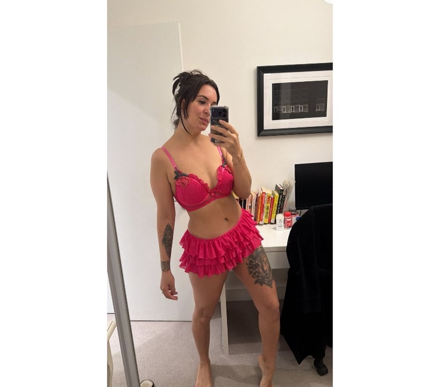 Escorts Surrey Spelthorne - Photos for 💘SWEET & SEXY HIGH STREET 💘