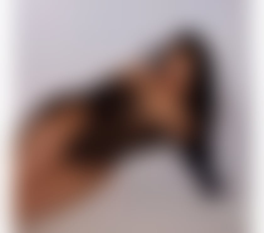 Escorts and Massages Bardsley Oldham - Photos for LEENA Just arrived in town party girls 🎉🥂