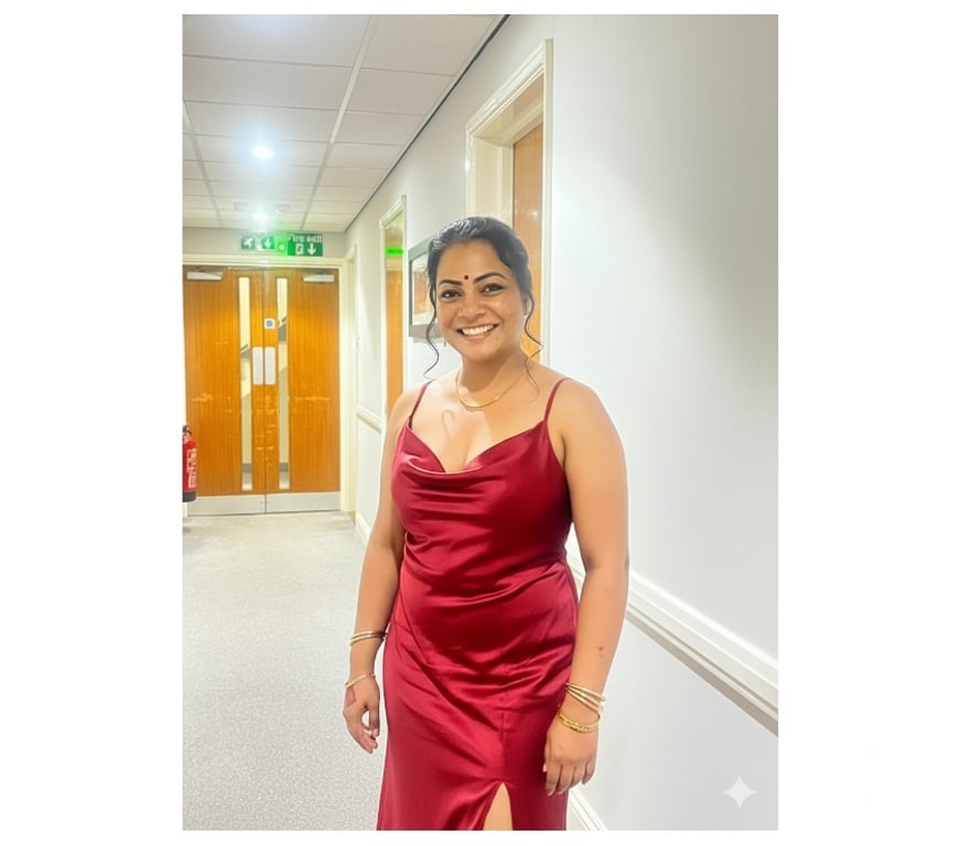 Escorts West Midlands Birmingham - Photos for Arti big bum south Indian tamil lady New in Birmingham