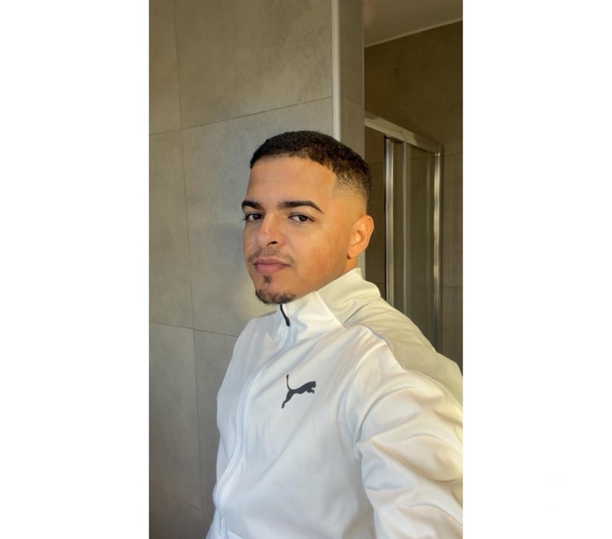  Gay massage East Sussex Eastbourne - Photos for Kennedy 🇧🇷SWEET BRAZILIAN BOY