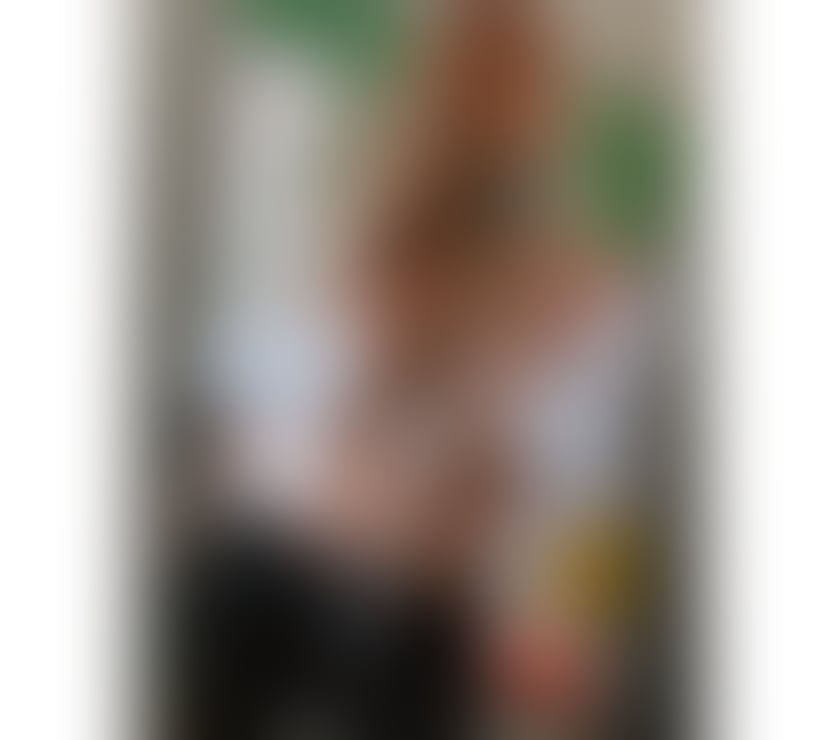 Escorts Hertfordshire Watford - Photos for Curves 😍Best Head Maggie Milf Watford 😍🙏🏻