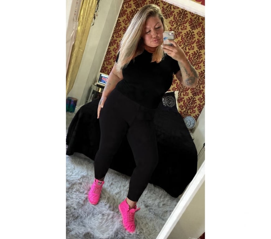 Escorts Hertfordshire Watford - Photos for Curves 😍Best Head Maggie Milf Watford 😍🙏🏻