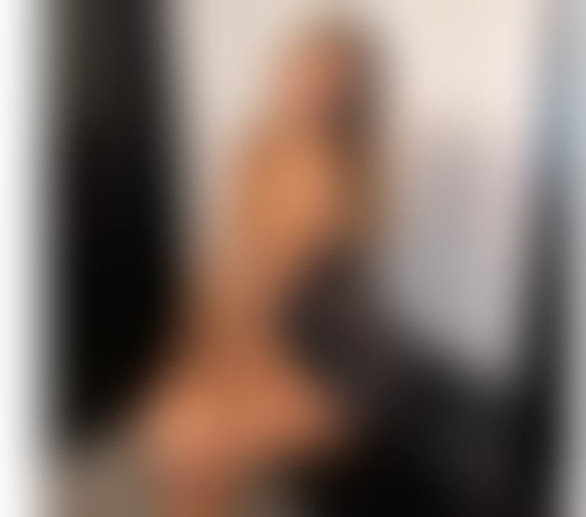 Hello love my name is SAMIRA 💕💕💕💕