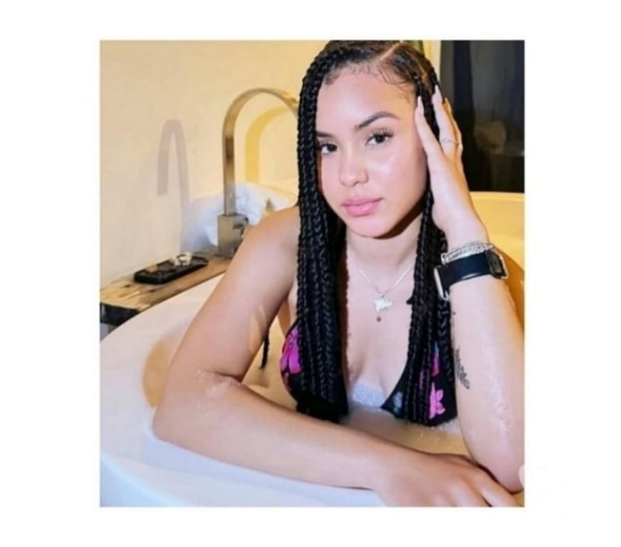 Escorts Bristol Bristol City Centre - Bristol - Photos for ESMERALDA TS BRAZILIAN NEW IN HULL