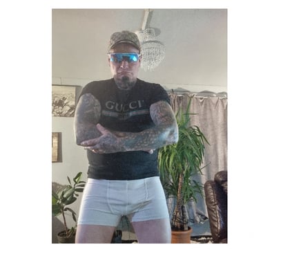 adult personals Baildon Bradford - Photos for Mature Man Looking for Casual.Adult Fun LADIES ONLY