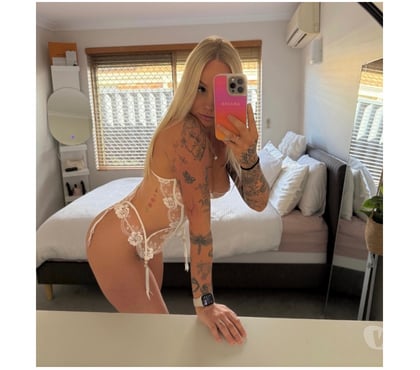 Escorts Darlington Town Centre Darlington - Photos for Text me for more information 😘