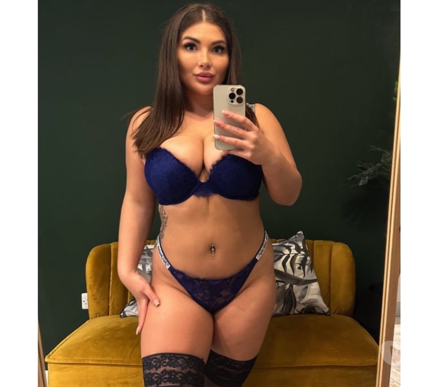 Escorts West Yorkshire Leeds - Photos for Lina 😘outcall only 💋 party💋