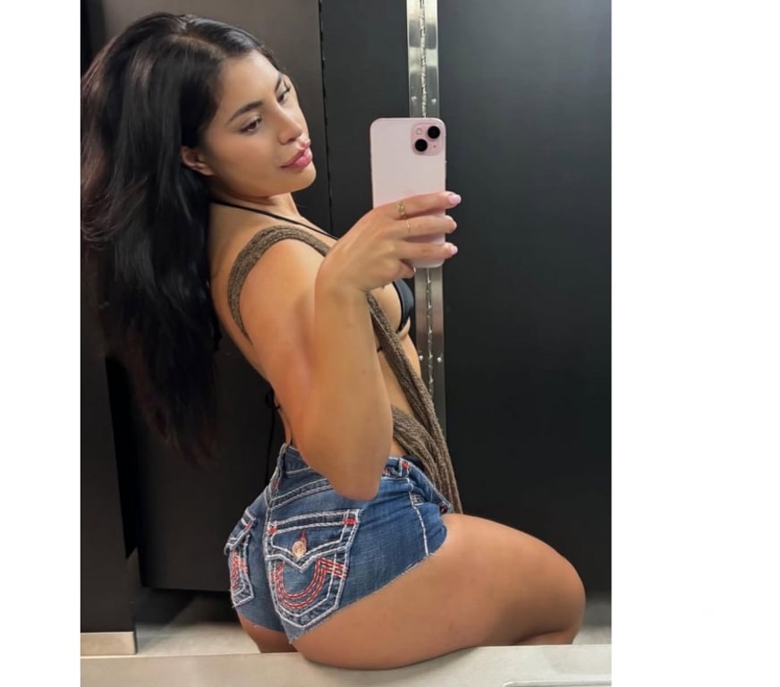 Escorts South East London Croydon - Photos for 😈🔥 BRAZILIAN 🇧🇷 BRUNA🇧🇷 BEST TIME 😈🫦