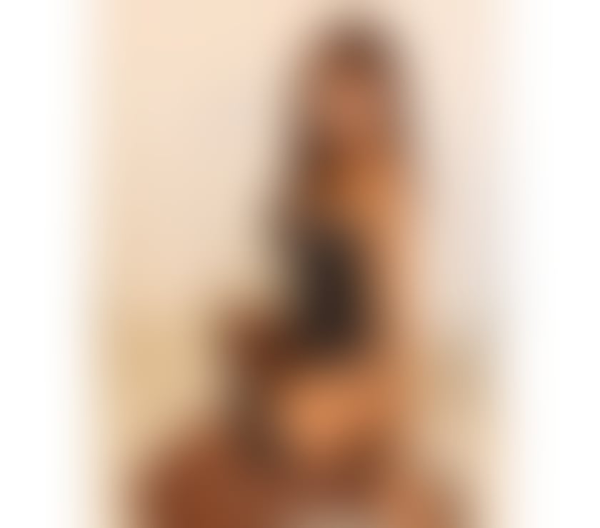 Escorts Greater Manchester Salford - Photos for 🍓 CURVY BRAZILIAN 🇧🇷 NATURAL PARTY GIRL 🍾