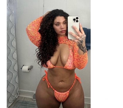 Escorts and Massages Gloucester City Centre Gloucester - Photos for ZOE 🍒 PRETTY colombia 🤩 GFE&PARTY