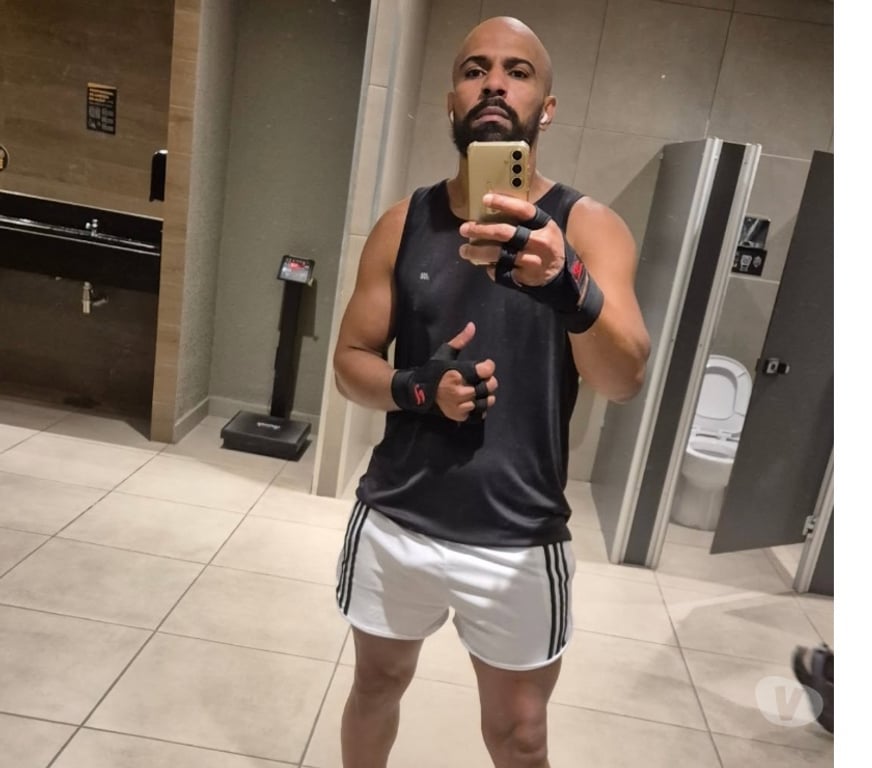  Gay massage Glasgow Glasgow City Centre - Glasgow - Photos for BBC JUNIOR TOY BOY