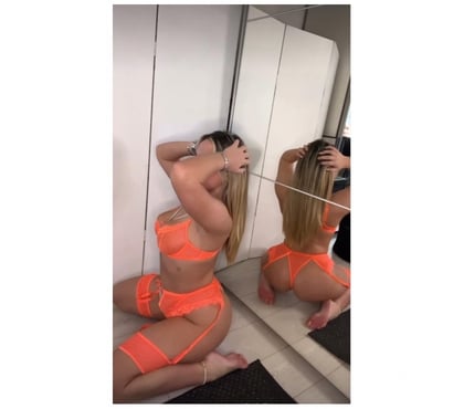 Escorts Wolverhampton City Centre Wolverhampton - Photos for Steph~ X-MAS EDITION