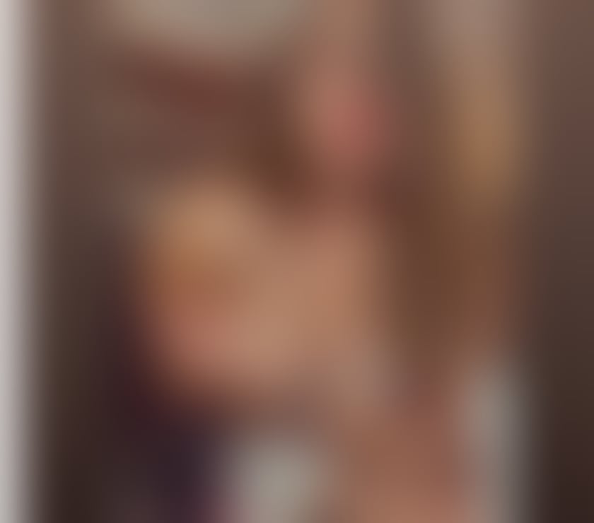 Escorts West Yorkshire Leeds - Photos for Party girl Jess waiting for u