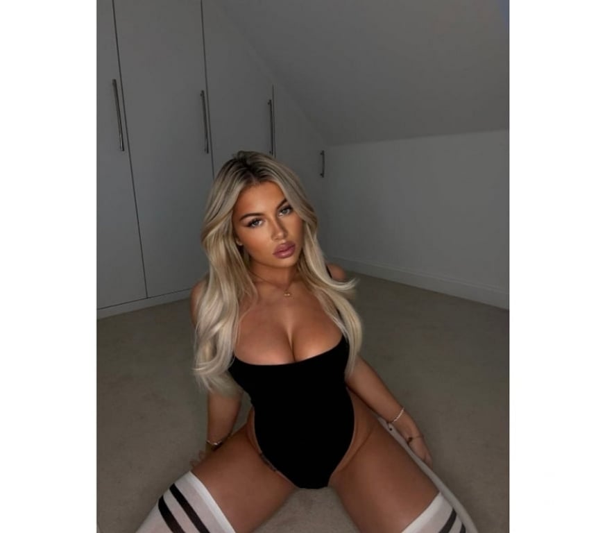 Escorts North Northamptonshire Kettering - North Northamptonshire - Photos for Hi karina just arrived call me ❤️❤️❤️