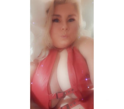 Escorts and Massages Stirling City Centre Stirling - Photos for Suzi_Bush Blonde Busty Natural BBW