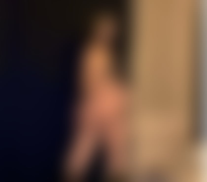 Trans Escorts East London Walthamstow Central Station - East London - Photos for Trans girl selena