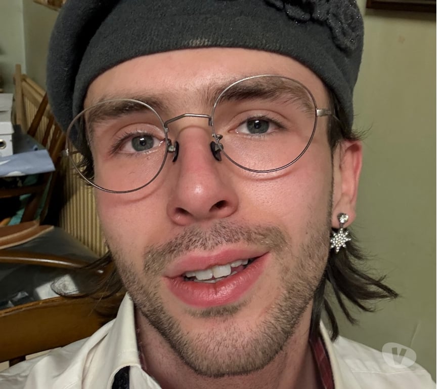  Gay massage East London Stratford - East London - Photos for Charlie Ryot - London’s Flirty, Confident Companion