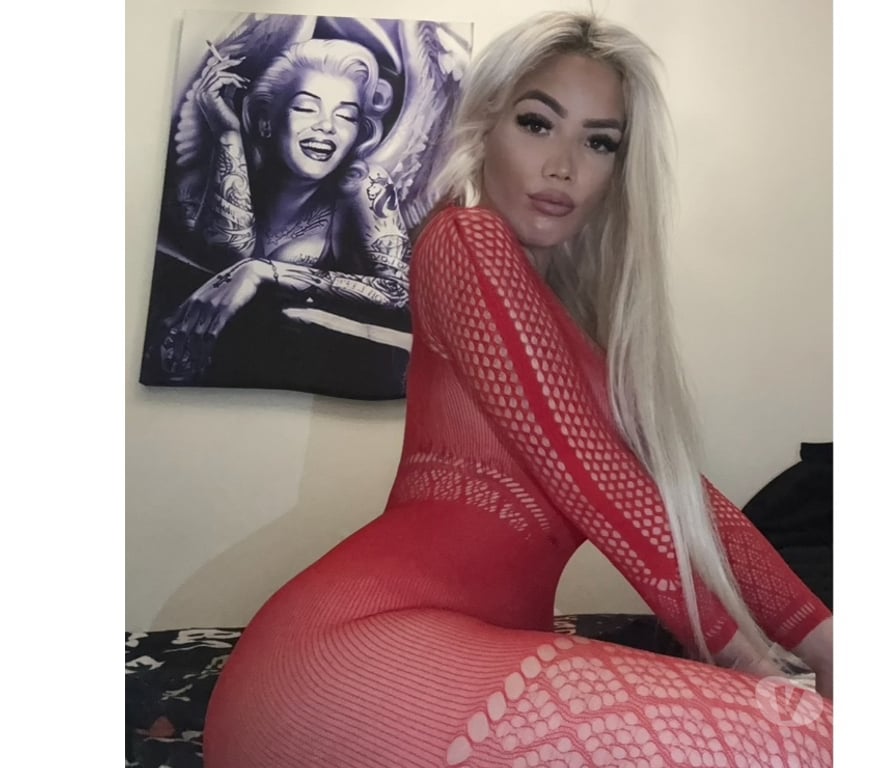 Escorts East London Redbridge - Photos for 🧨🫵🏼🔥🧨🫦🌪️PARTY NATASHA😜🍭🎉