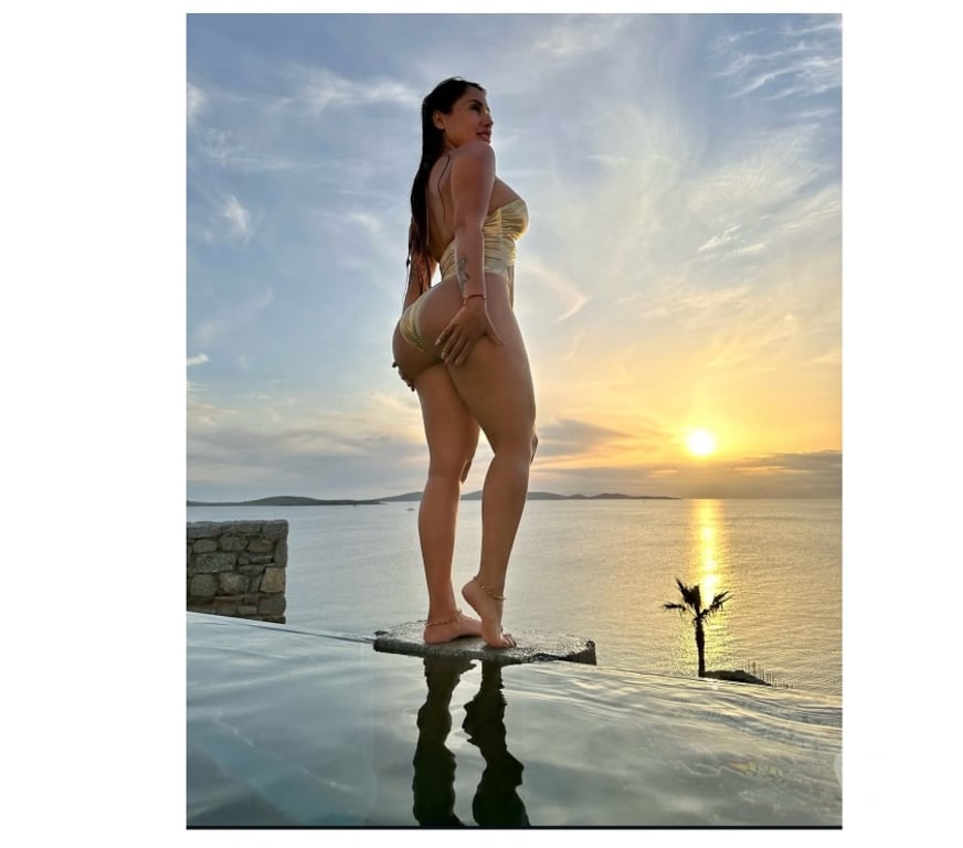 Escorts South West London Earls Court - South West London - Photos for New New Year your city 💋💋💋💯💯