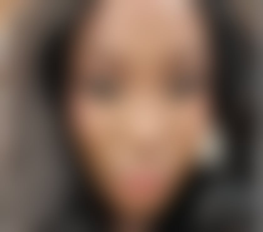 SEXY HOT EBONY CURVY AND BUSTY 💯 American