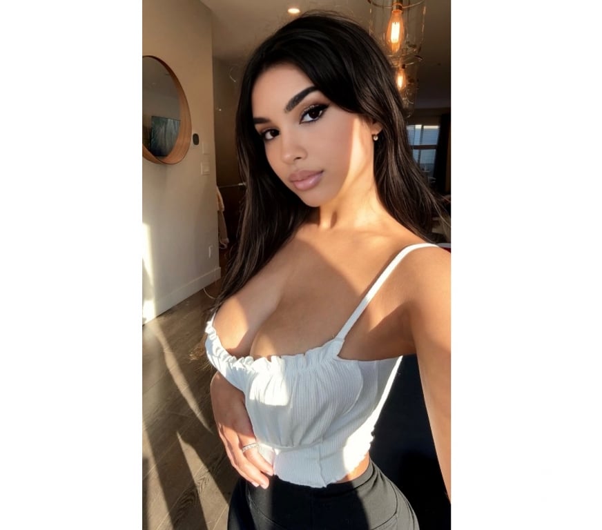 Escorts East London Aldgate East - East London - Photos for NEW PETITE GIRL IN ALDGATE❤️SWEET GYA-REAL PICS-NO RUSH