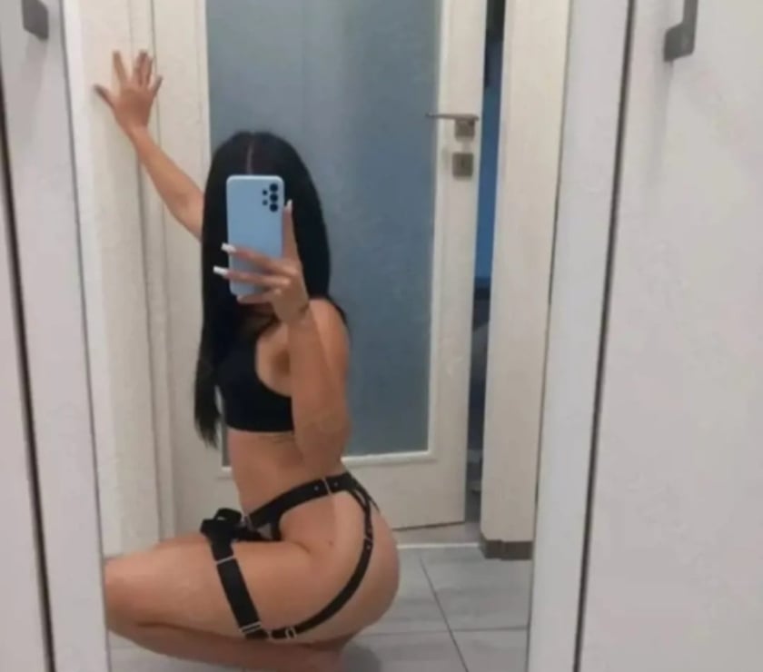 Escorts and Massages Chigwell Epping Forest - Photos for Super sexy💯 Party girl, and super fun 🥰💯