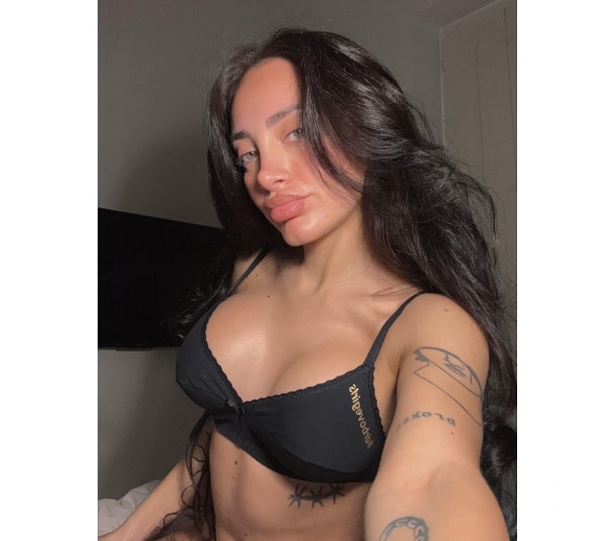 Escorts Surrey Reigate and Banstead - Photos for Best Outcall Call me ❤️🔥