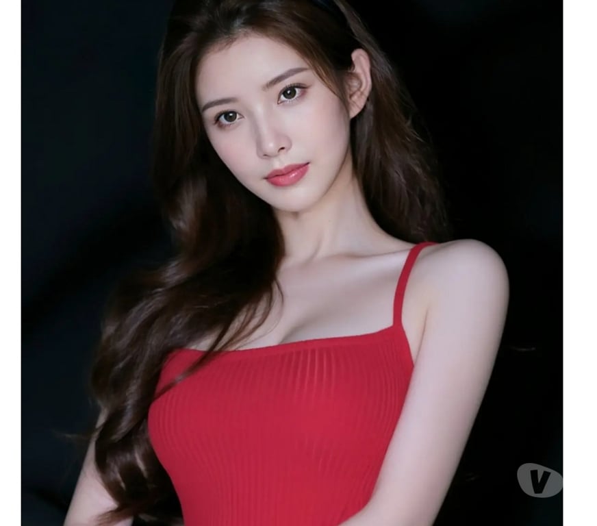 Escorts East London Redbridge - Photos for 🌸 Where Warmth Meets Desire🌸