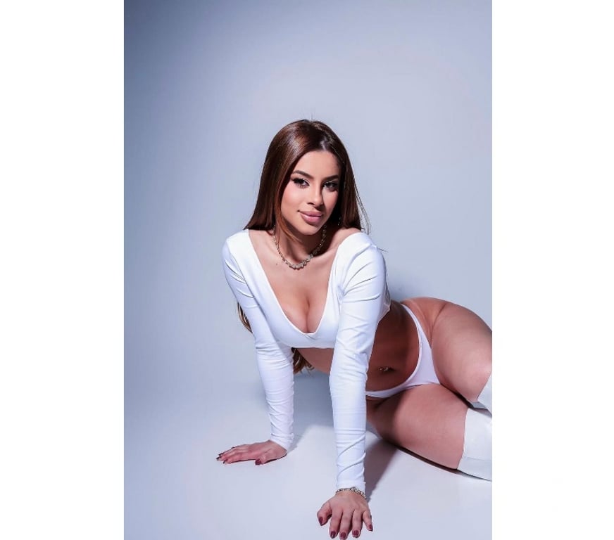 Escorts South West London Battersea - South West London - Photos for THE BEST OWO 🔥🫦🍑 P@rTtyyyng ❤️‍🔥