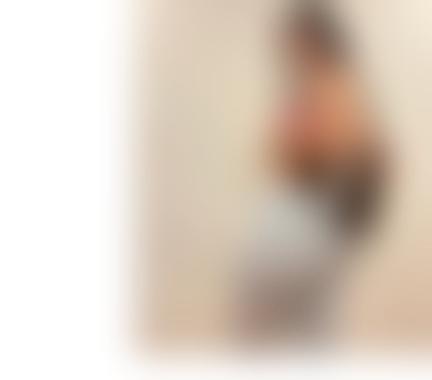  Escorts Luton Town Centre Luton - Photos for 🎉Party girl in Luton 🎉