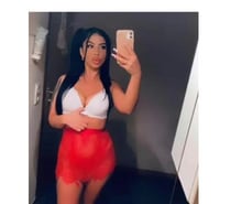 Hello l’m Jessy outcall party