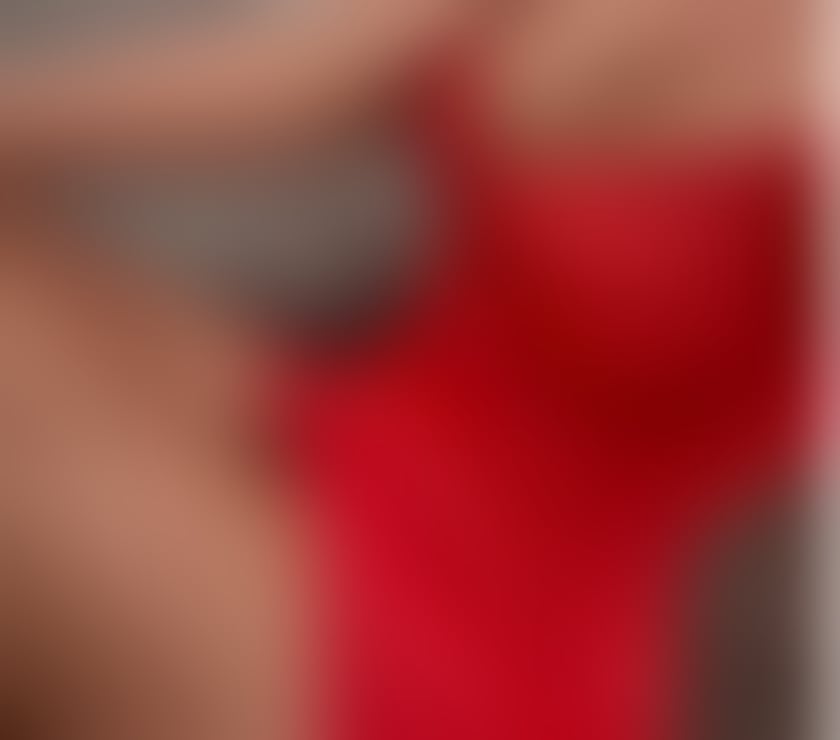 💋English Slim Leggy Brunette Escort Party Girl Late Night